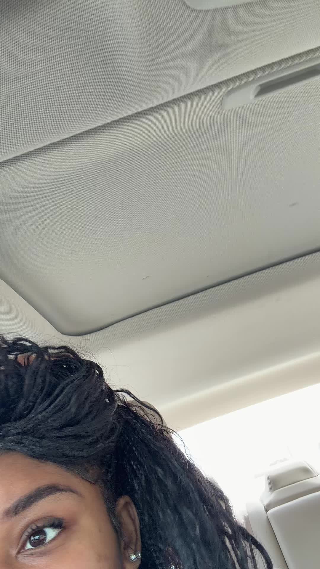 @theonlyniy__