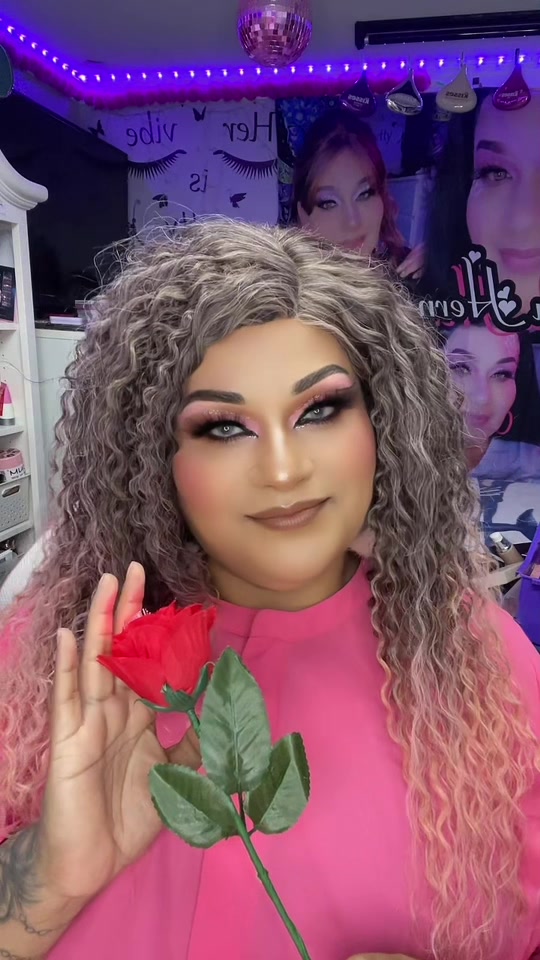 @BELLA HERNANDEZ