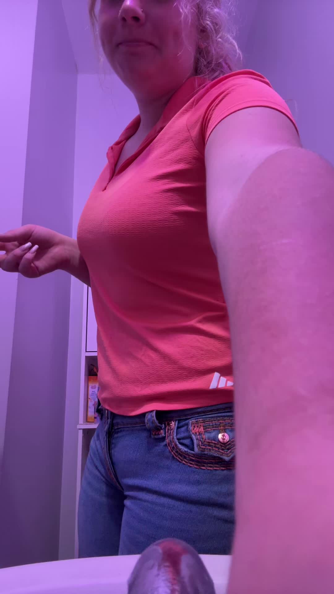 @Fayrae23