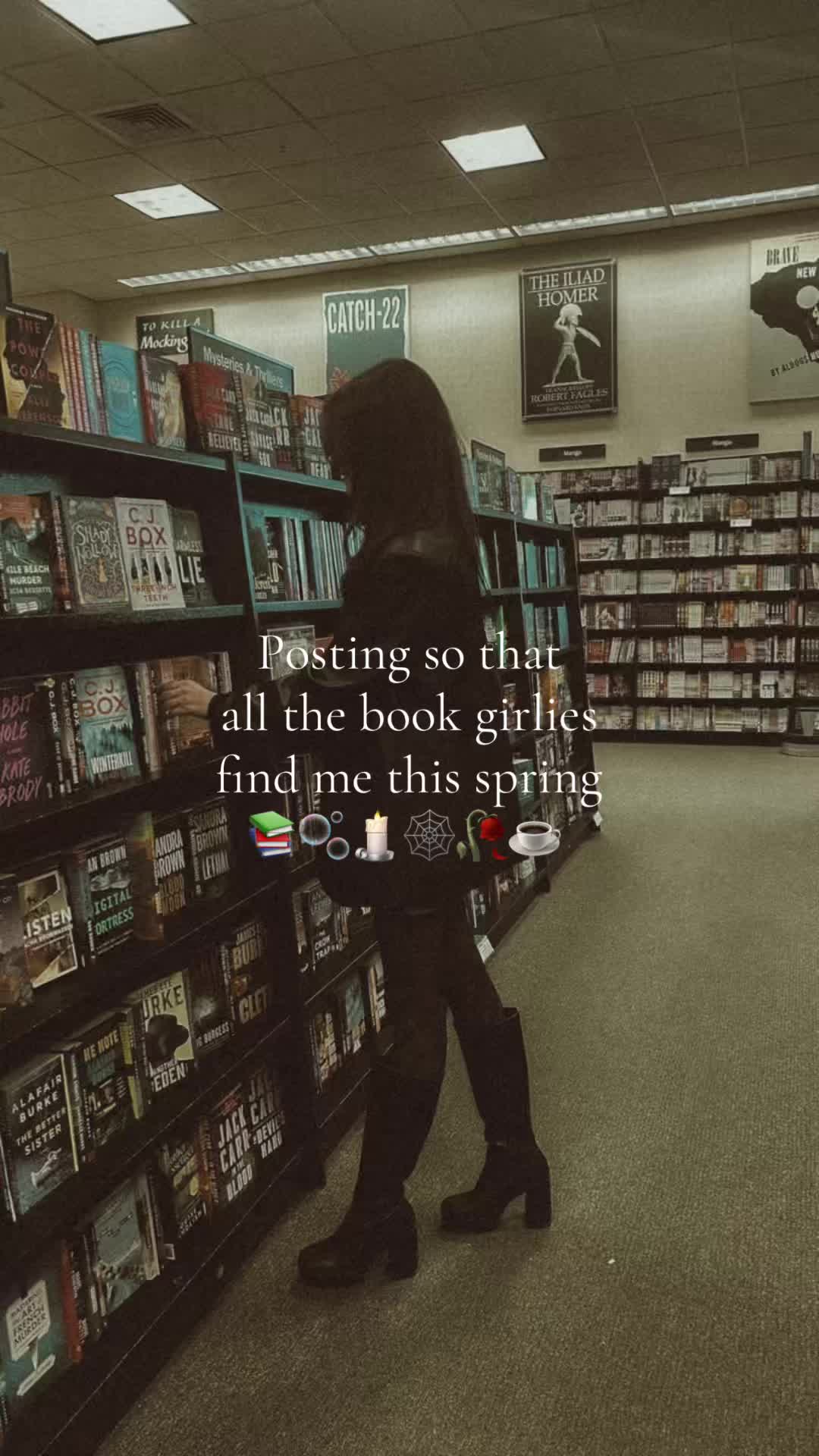 @Astoria Hobbs | Author