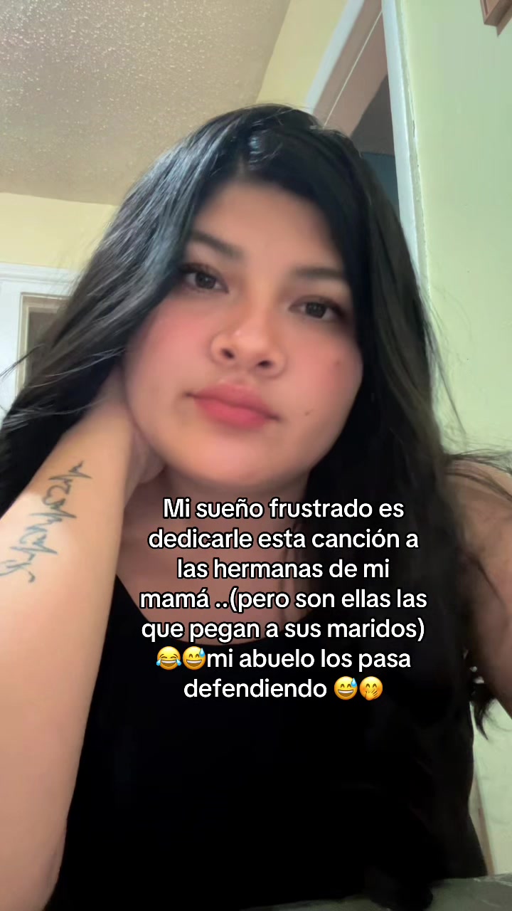 @Adriana🥀🦋