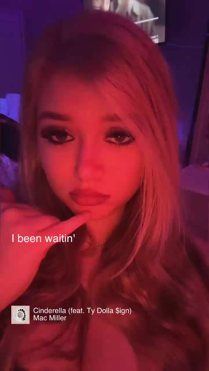@Alexis katherine🦋