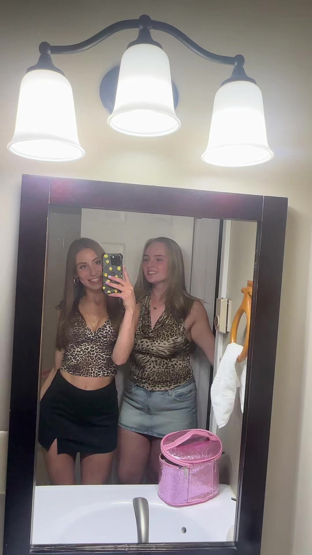 @sarah