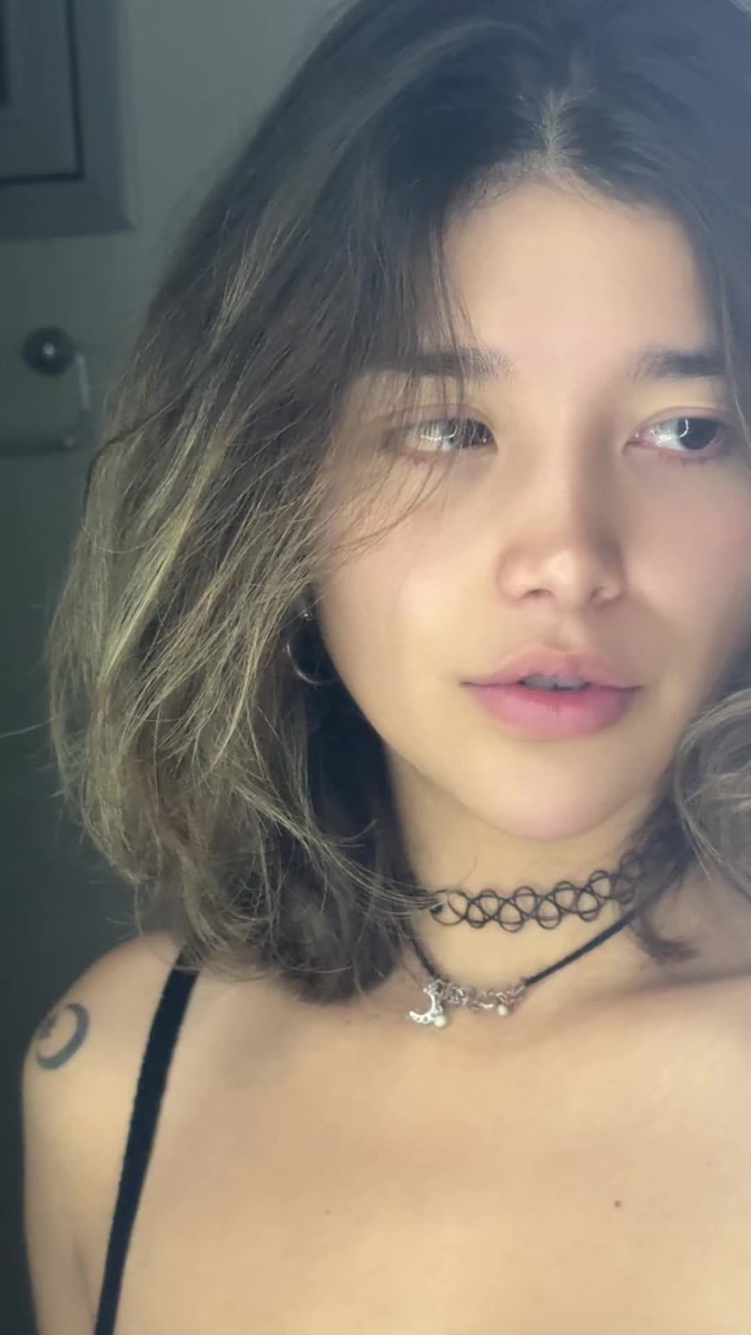 @Ariannelychee