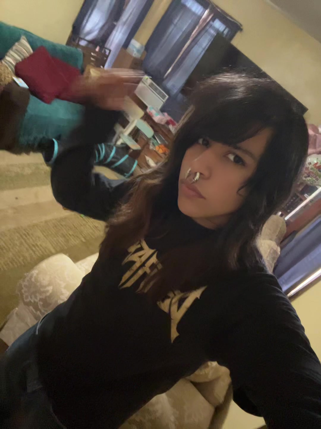 @:3