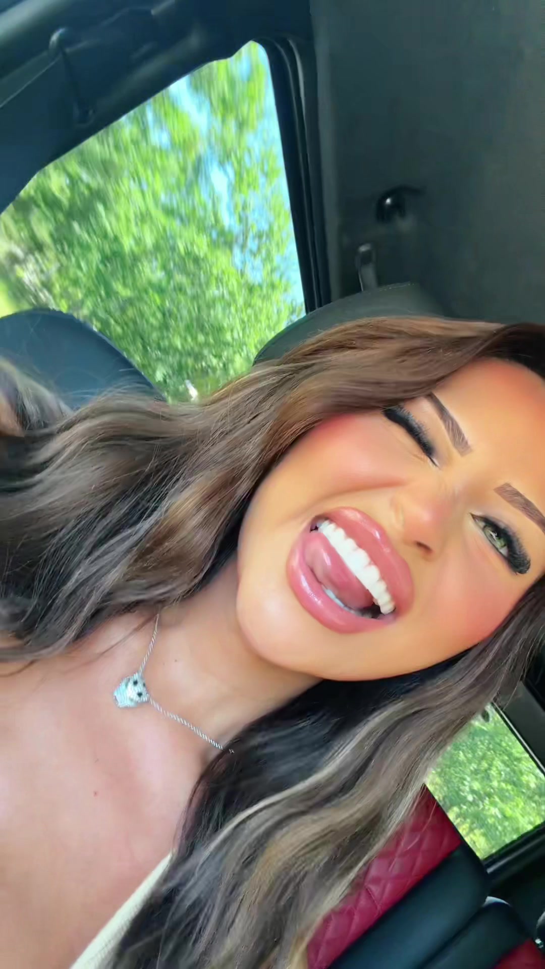 @lilliakward