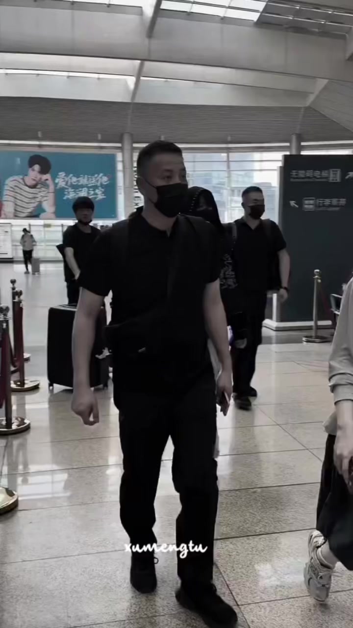 @奇奇|•Qihan𝜗ৎ