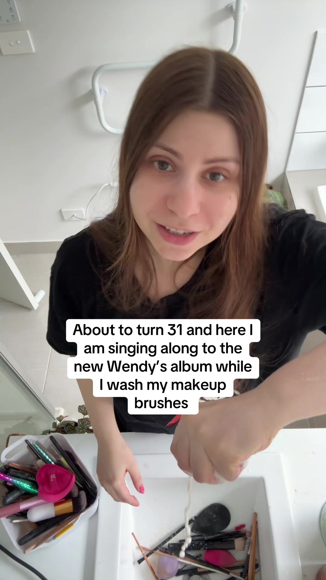 @Liana Tries Makeup
