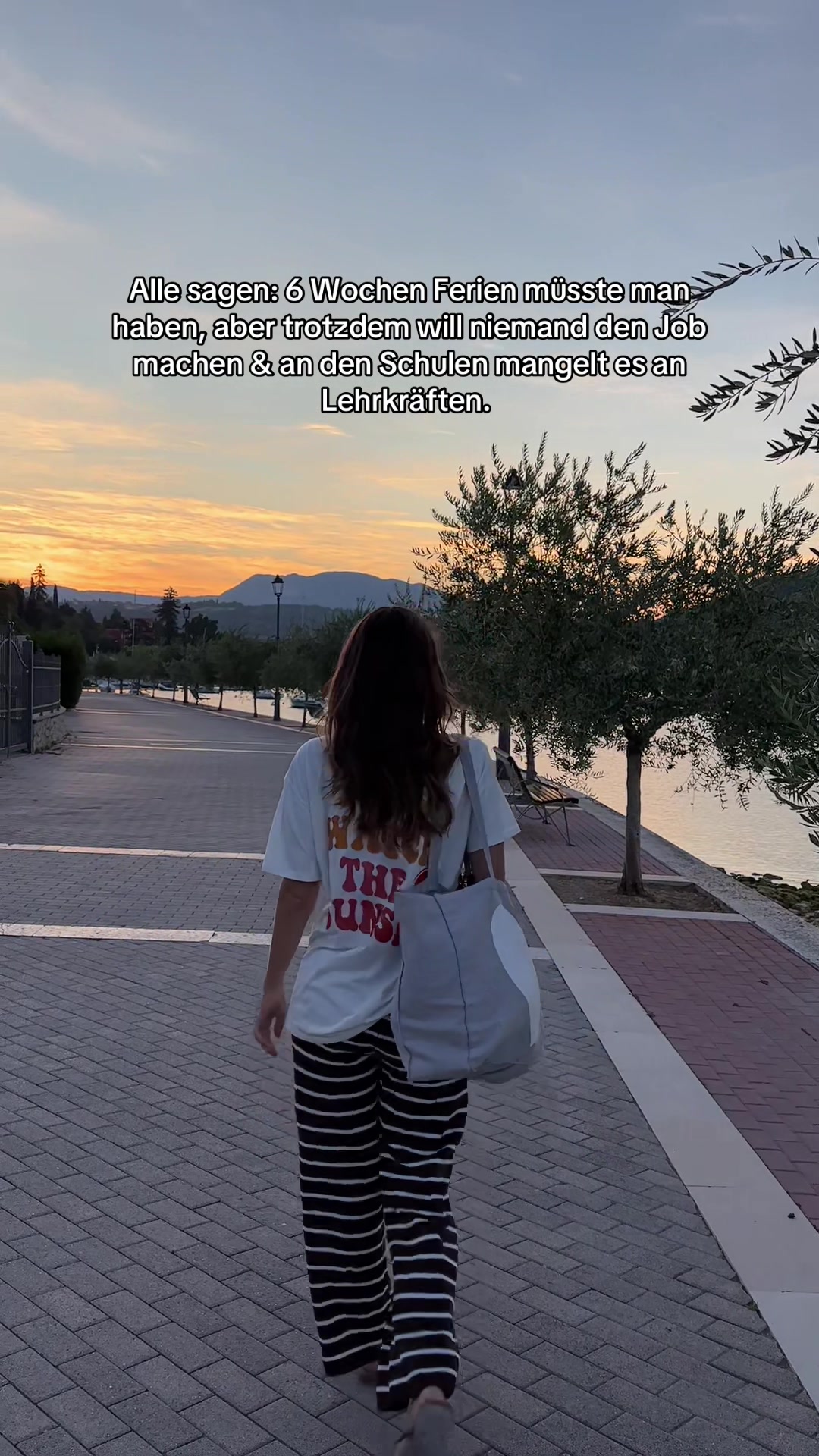 @Sophia
