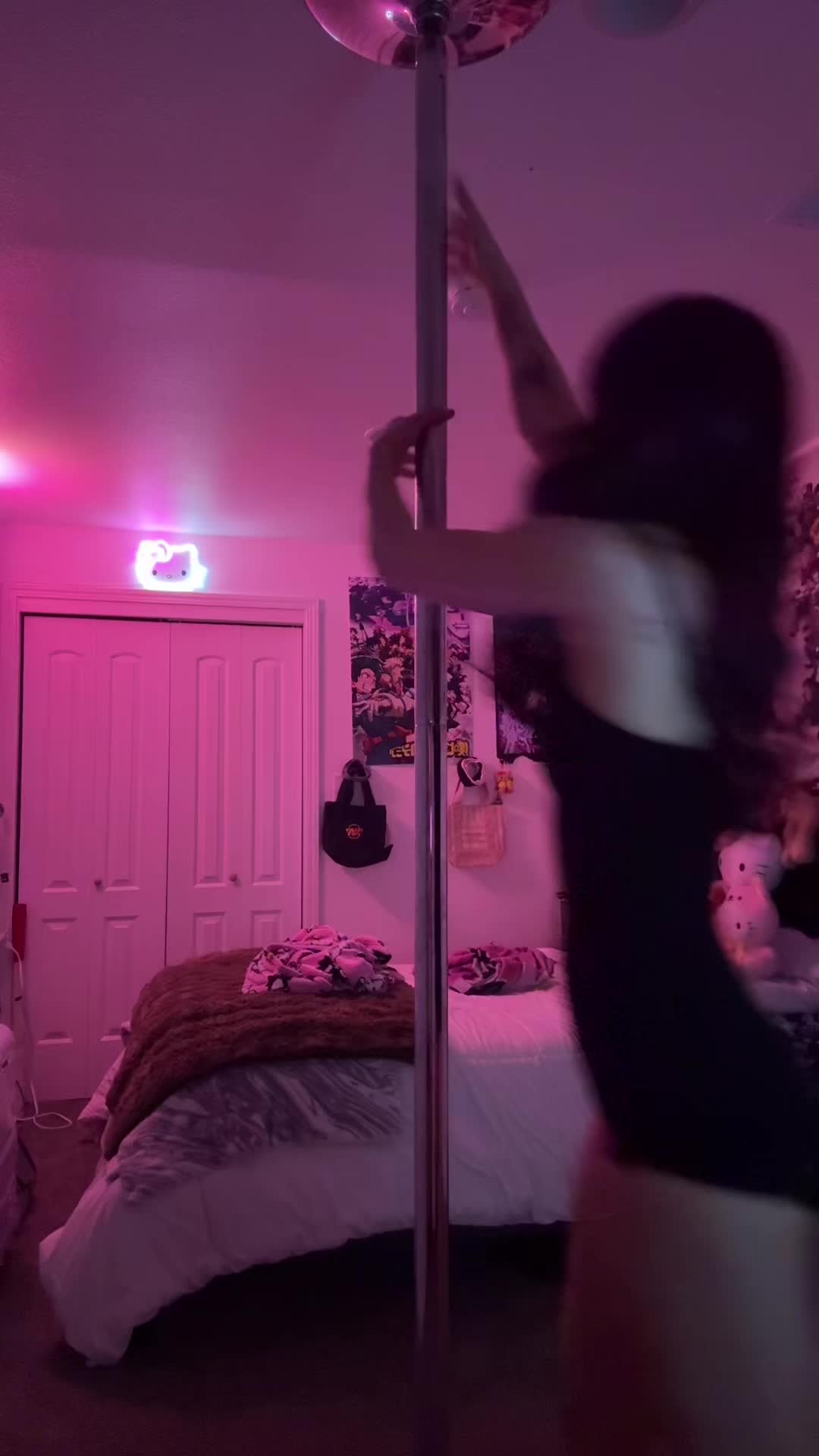 @cherlizabeth