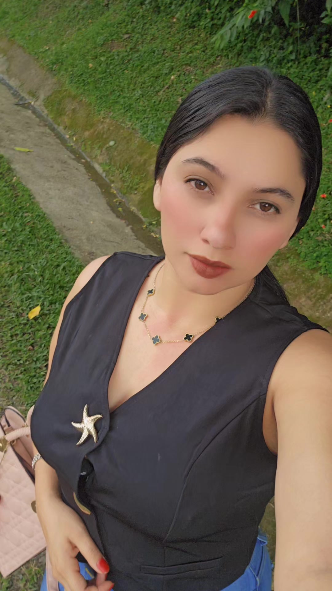 @🩹💅𝓚𝓪𝓻𝓵𝓪 𝓡𝓲𝔃𝓸 🍑🦋💥