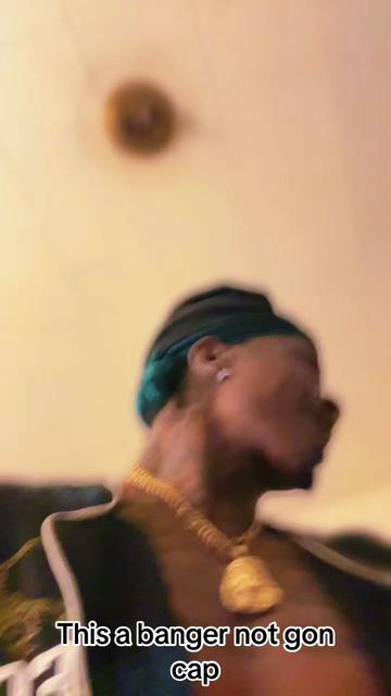@iAmDee 🪬