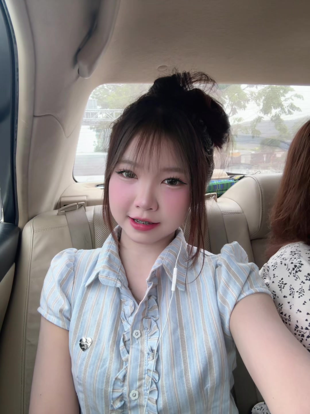 @หมูกรอบดิว่ะ