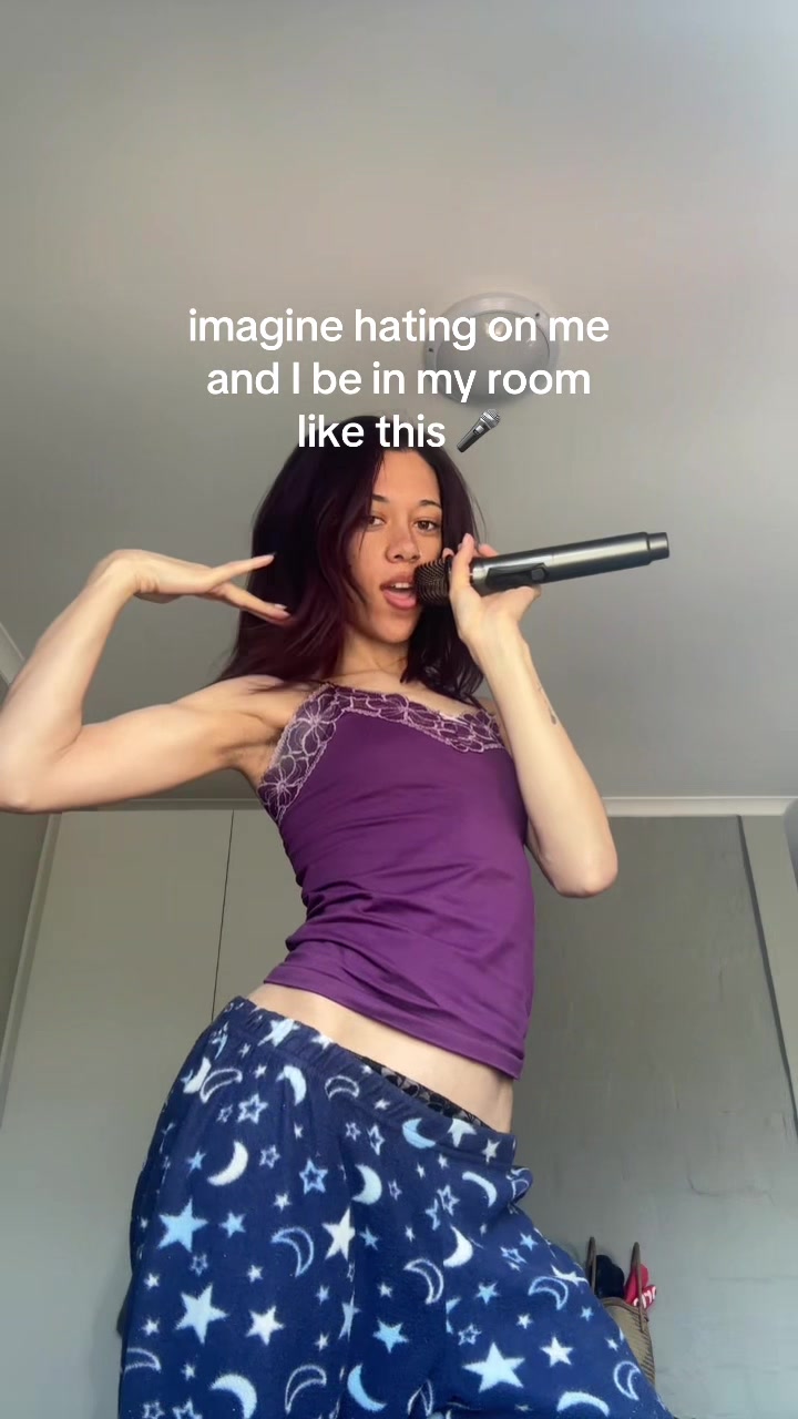 @CHANTÉ ⭐️