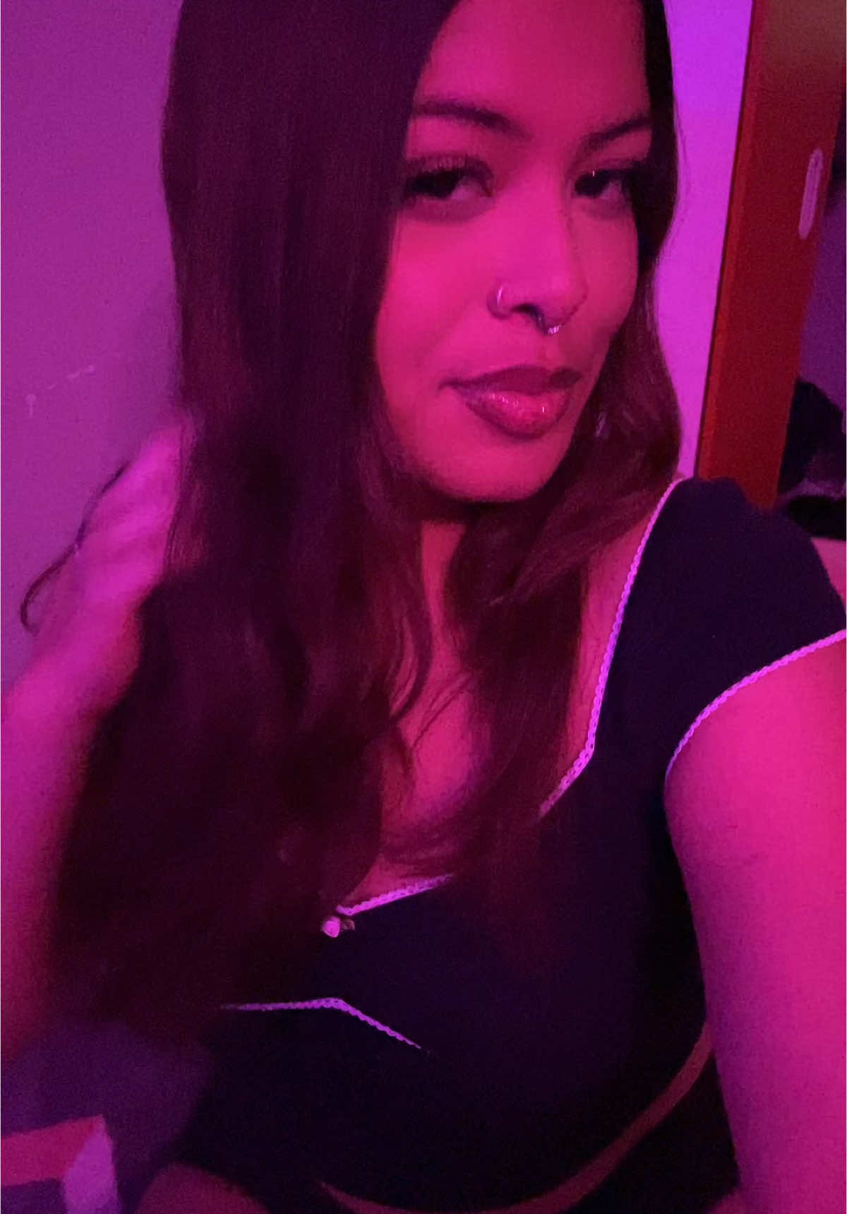 @divinecat_