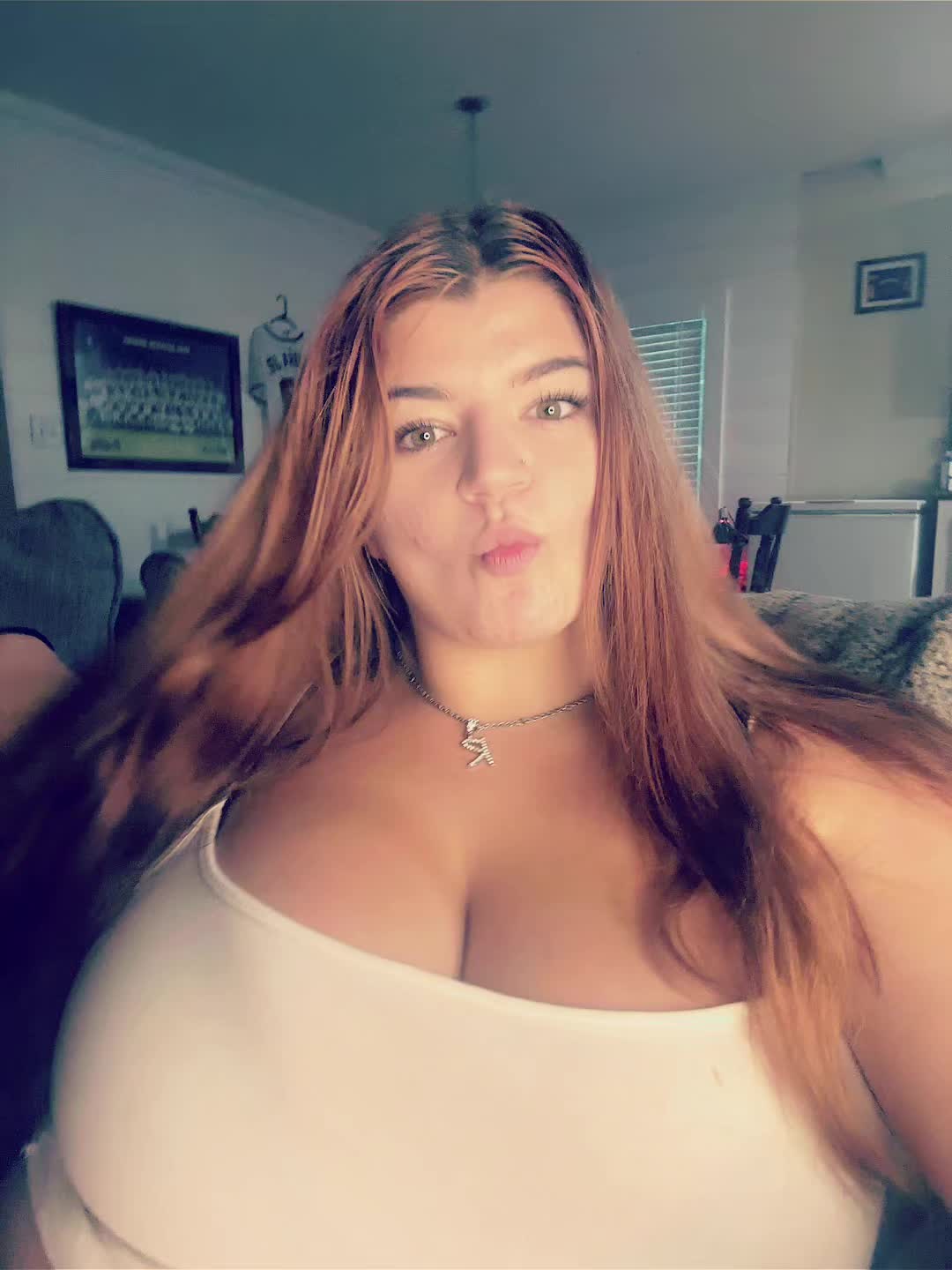 @Heluvme_18