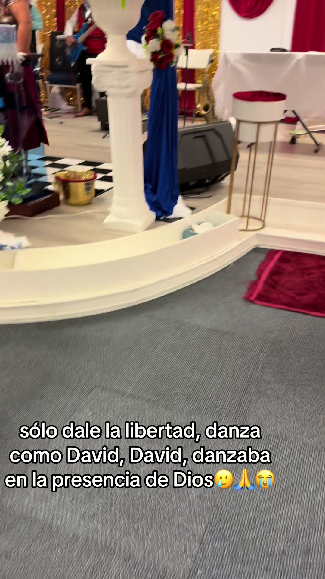 @anaseli