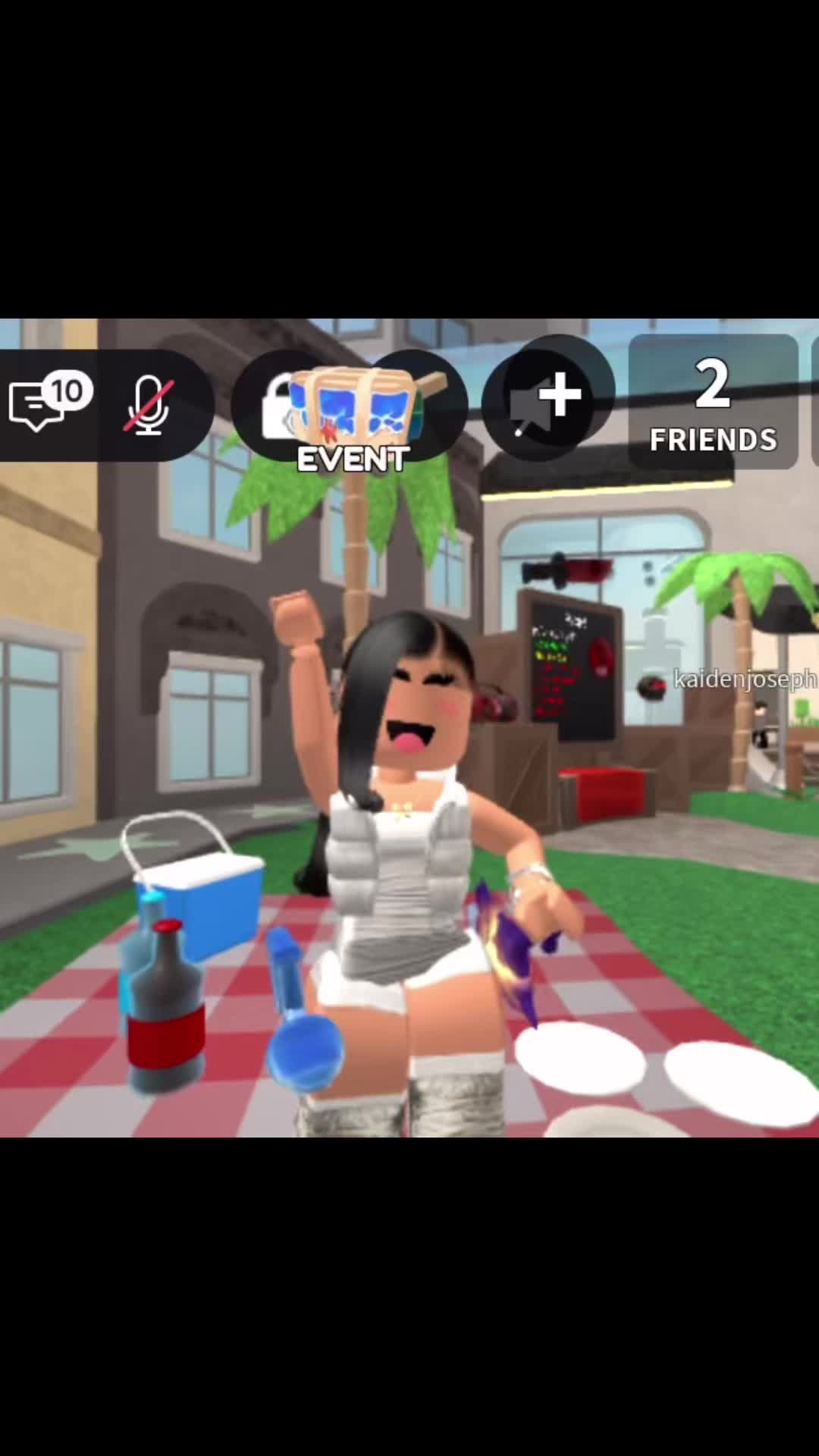 @Moonii