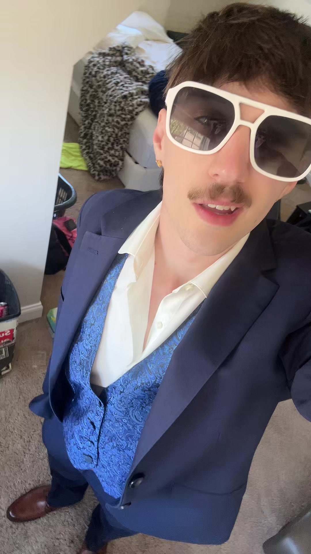 @UpAKrillion