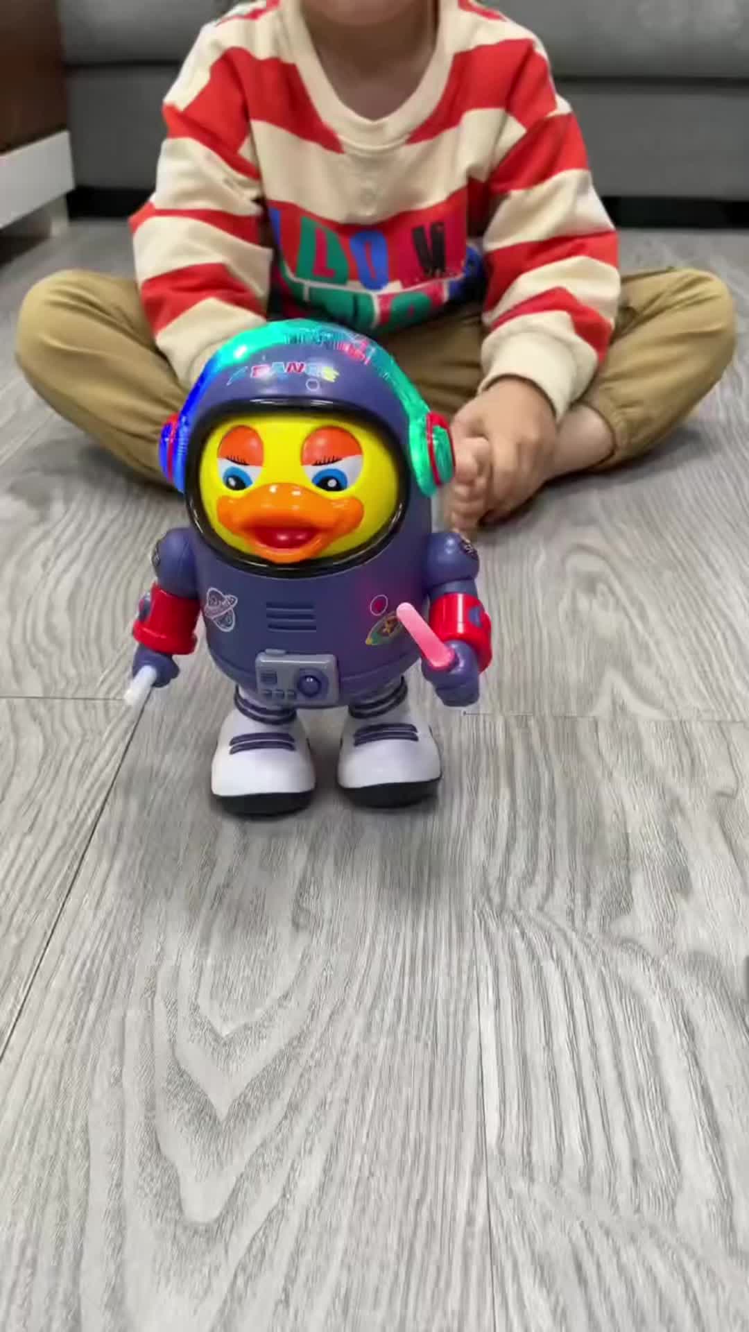 @TinnyDuckTV
