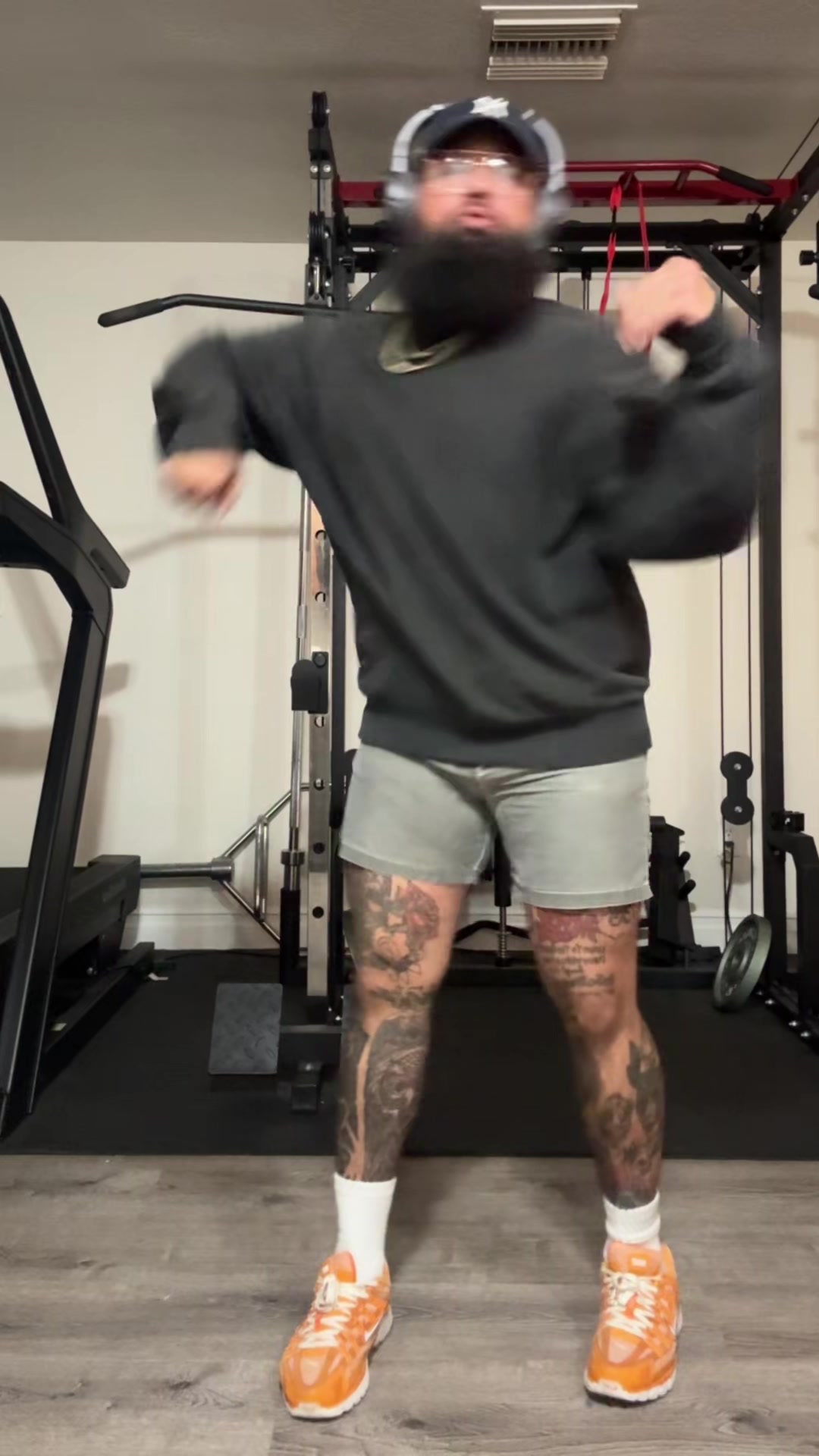 @JohnMiSO