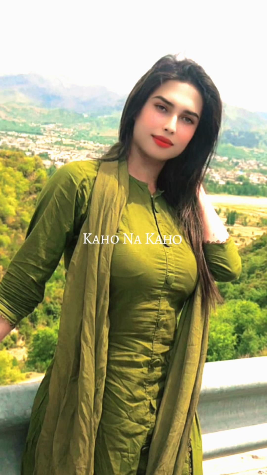 @Hot 🔥Kashmiri qauen