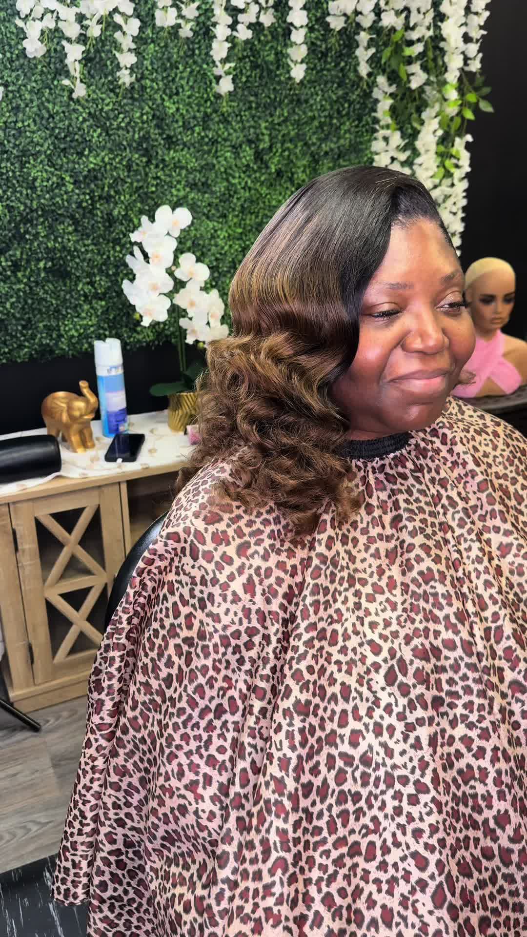 @nextlevelbeautysalon.com