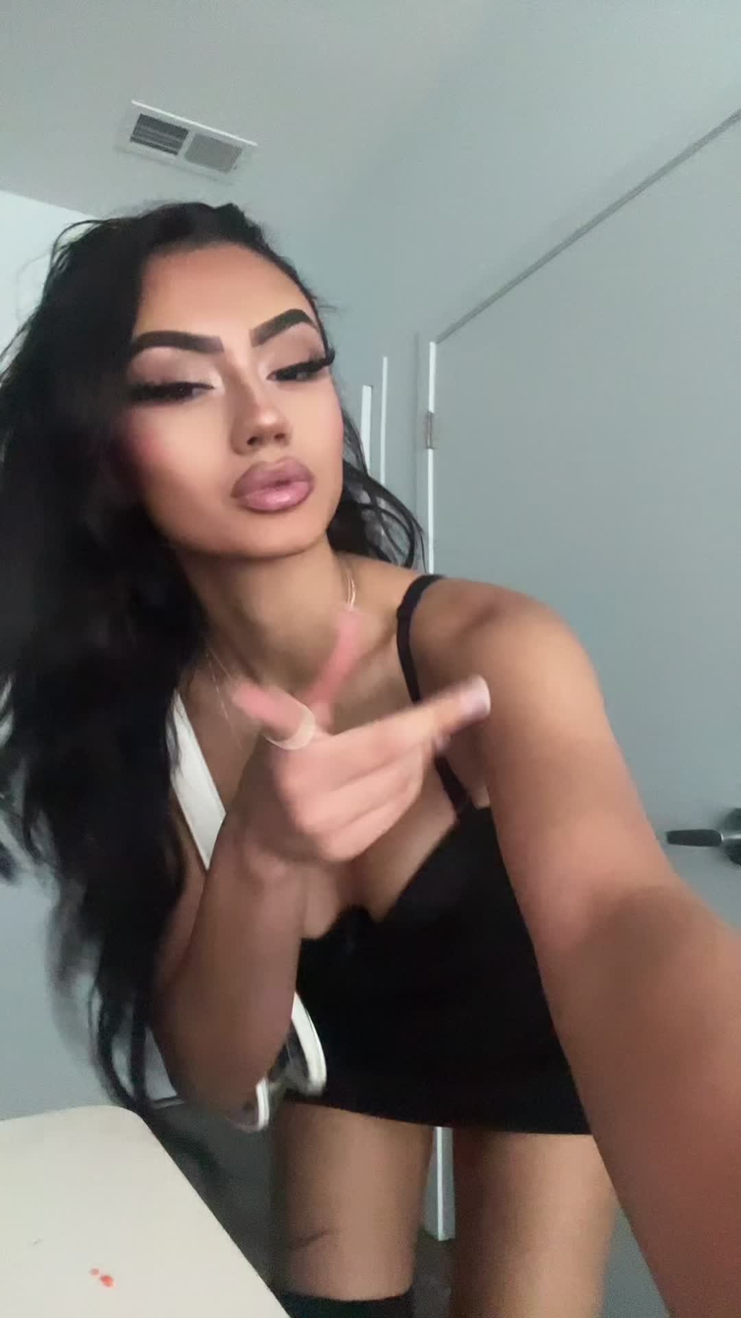 @Liliana🦋