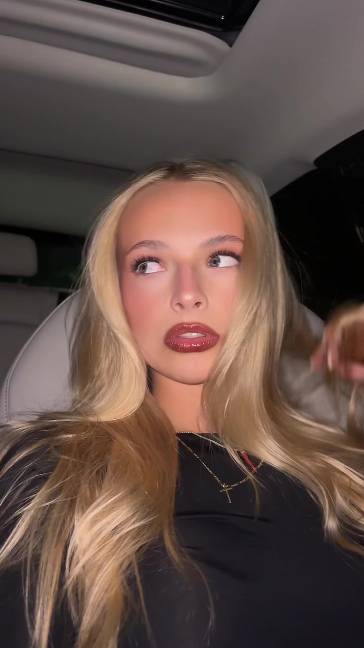 @KATE KRISTIAN