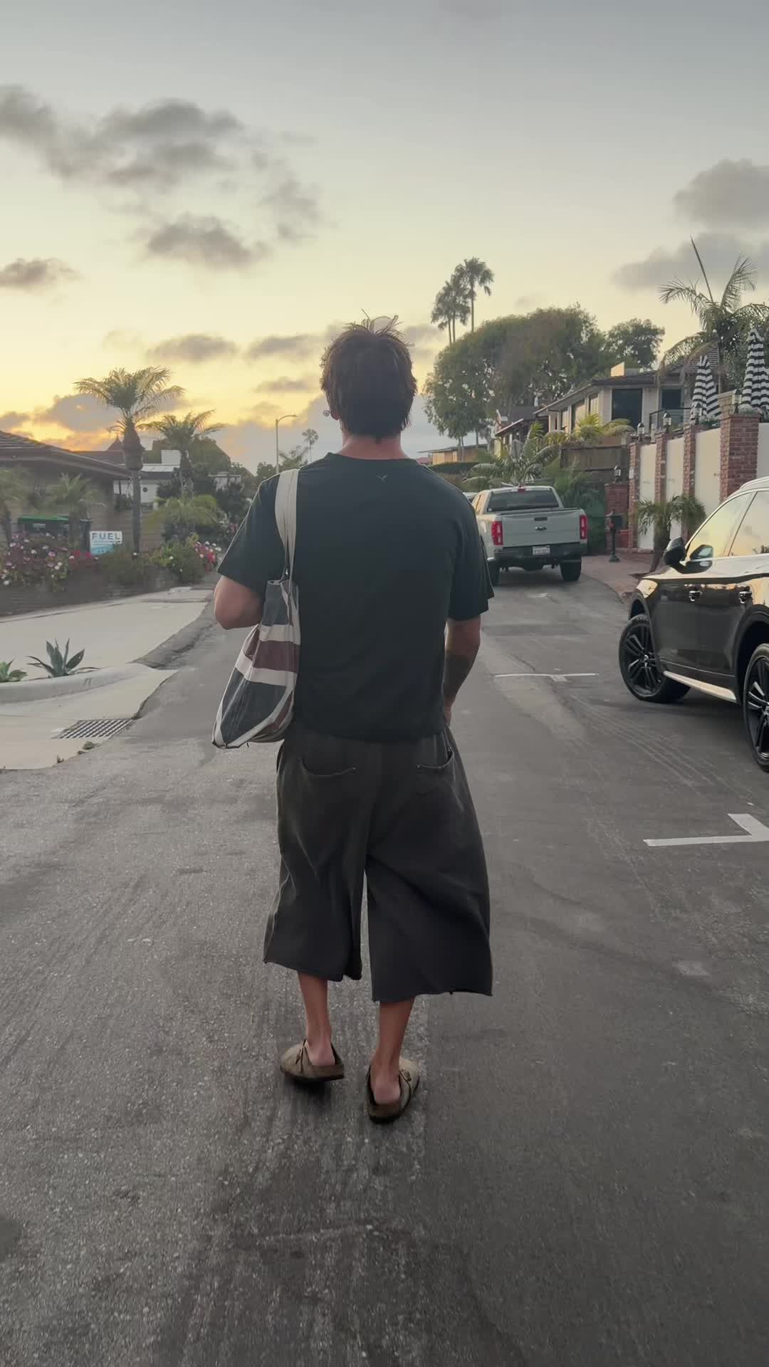 @sky