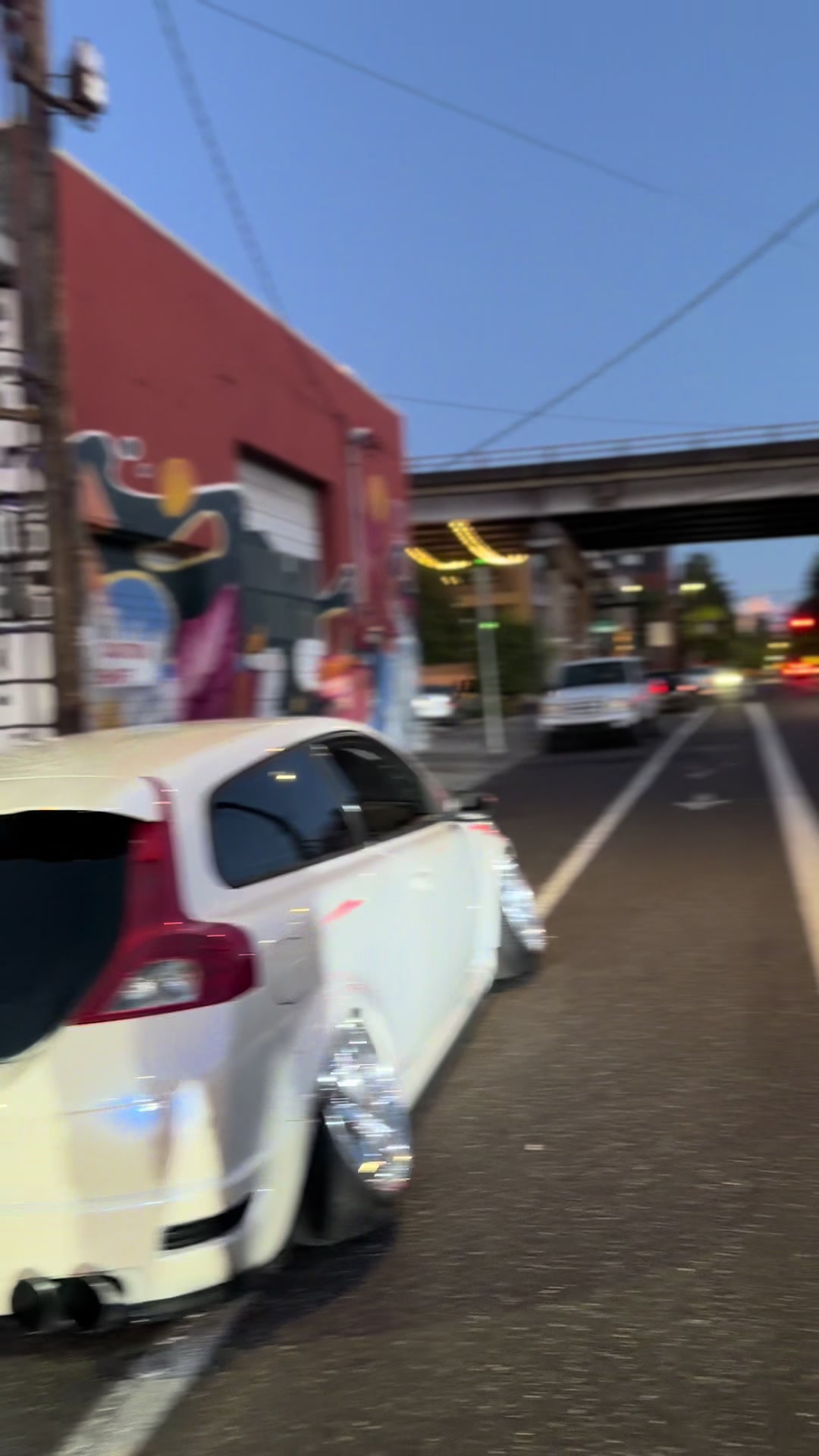 @︎