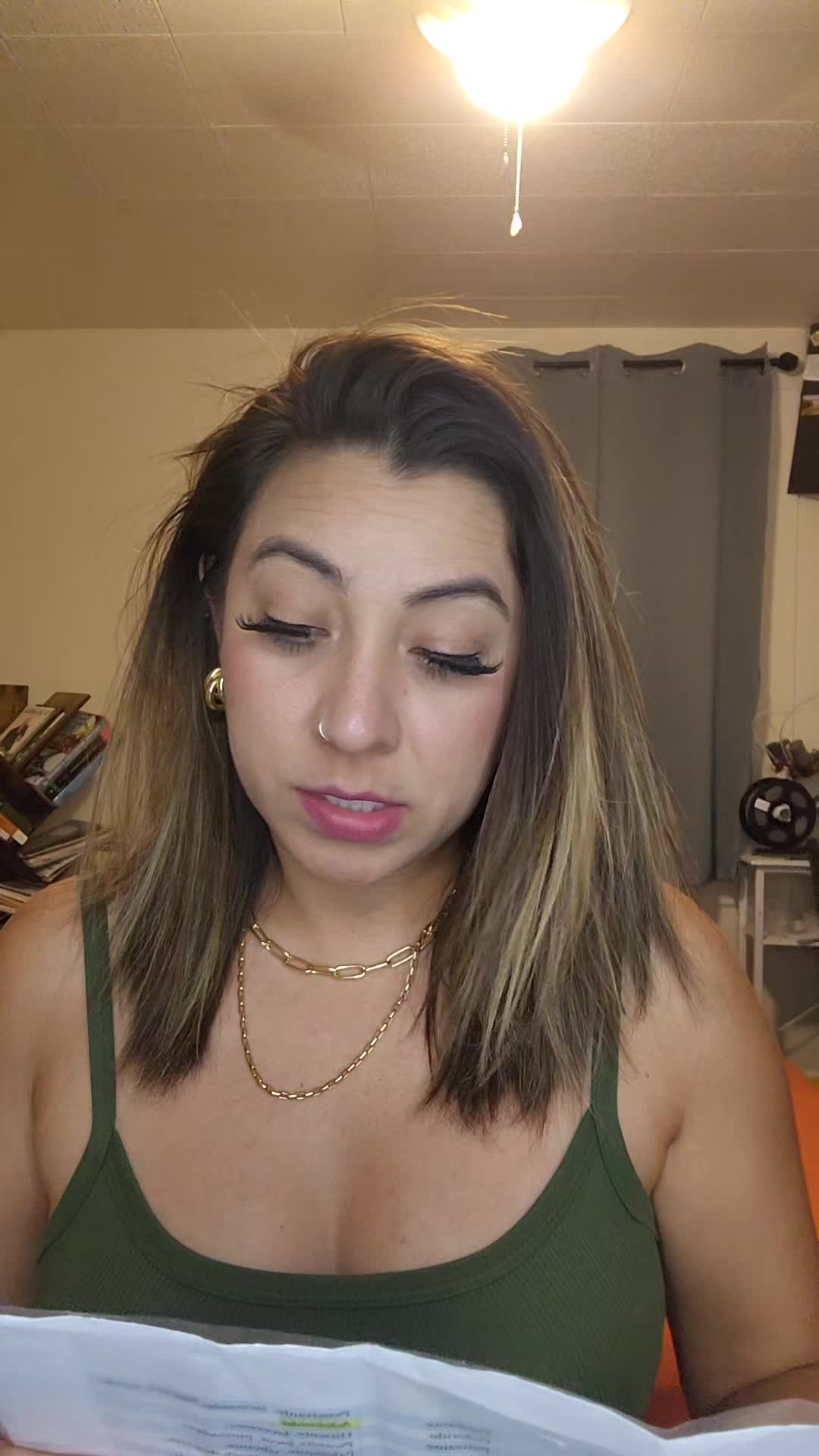 @Celica Gaytan 1 🍮🦁