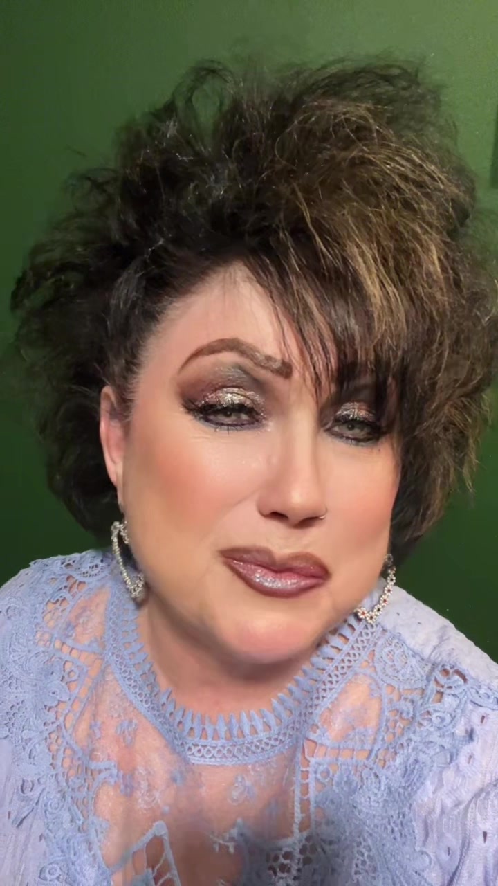 @Thankfully blessed Paula