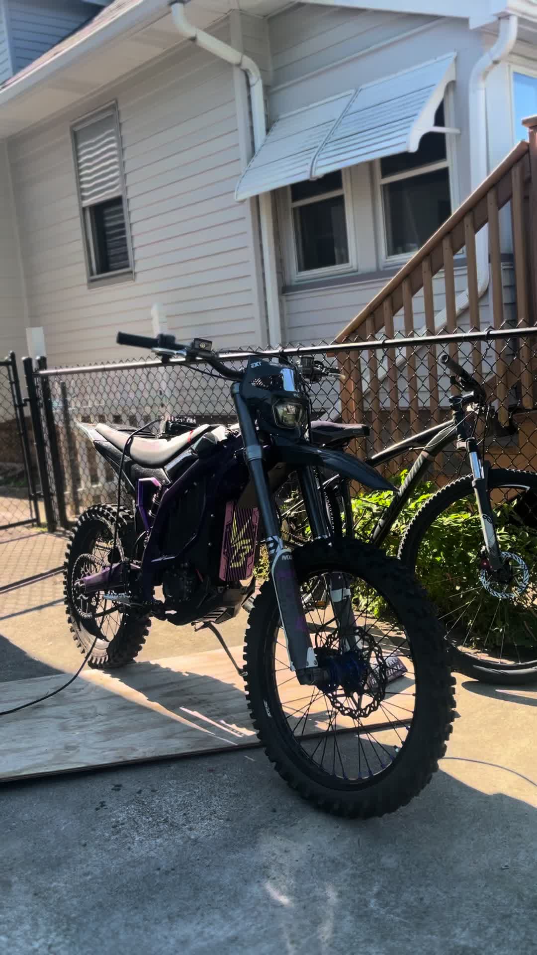 @tommy_rides_cult