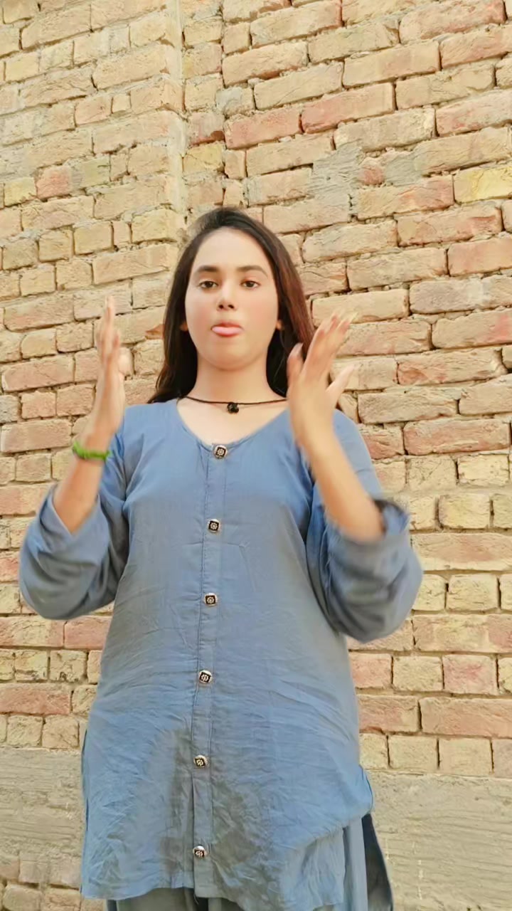 @Anayakhan