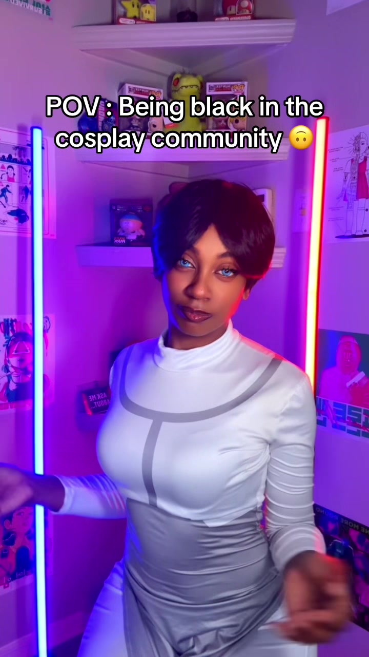 @jelly the cosplayer