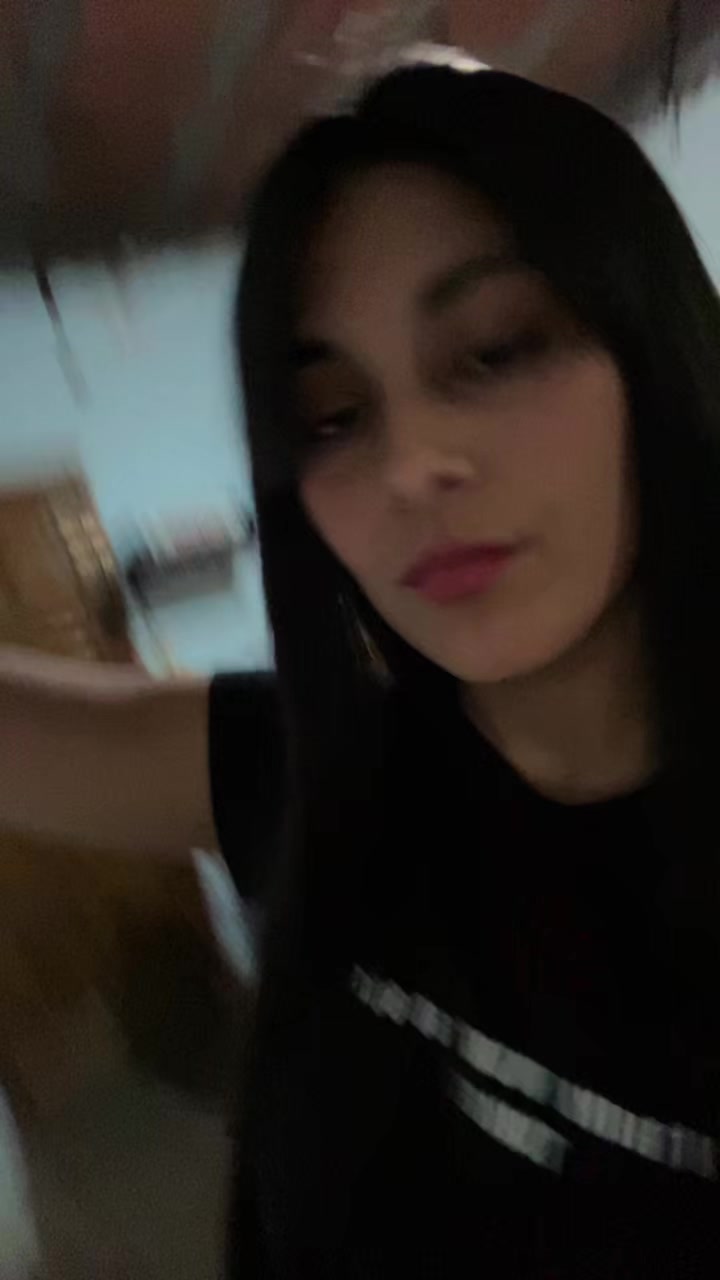 @𝑳𝒖𝒄𝒊𝒂 𝑴𝒂𝒄𝒂𝒓𝒆𝒏𝒂😘