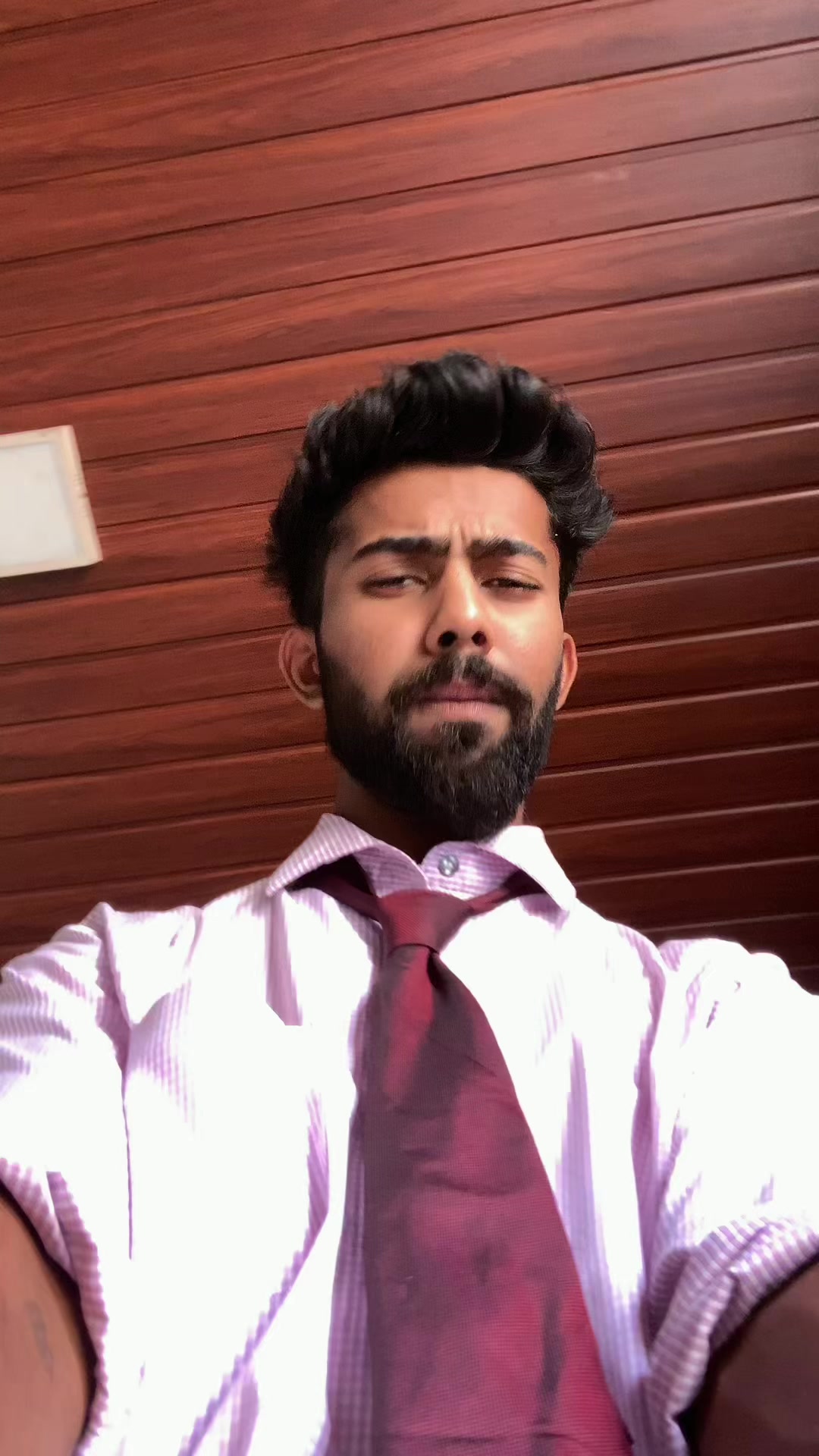 @𝗦𝗛𝗘𝗡 🎶