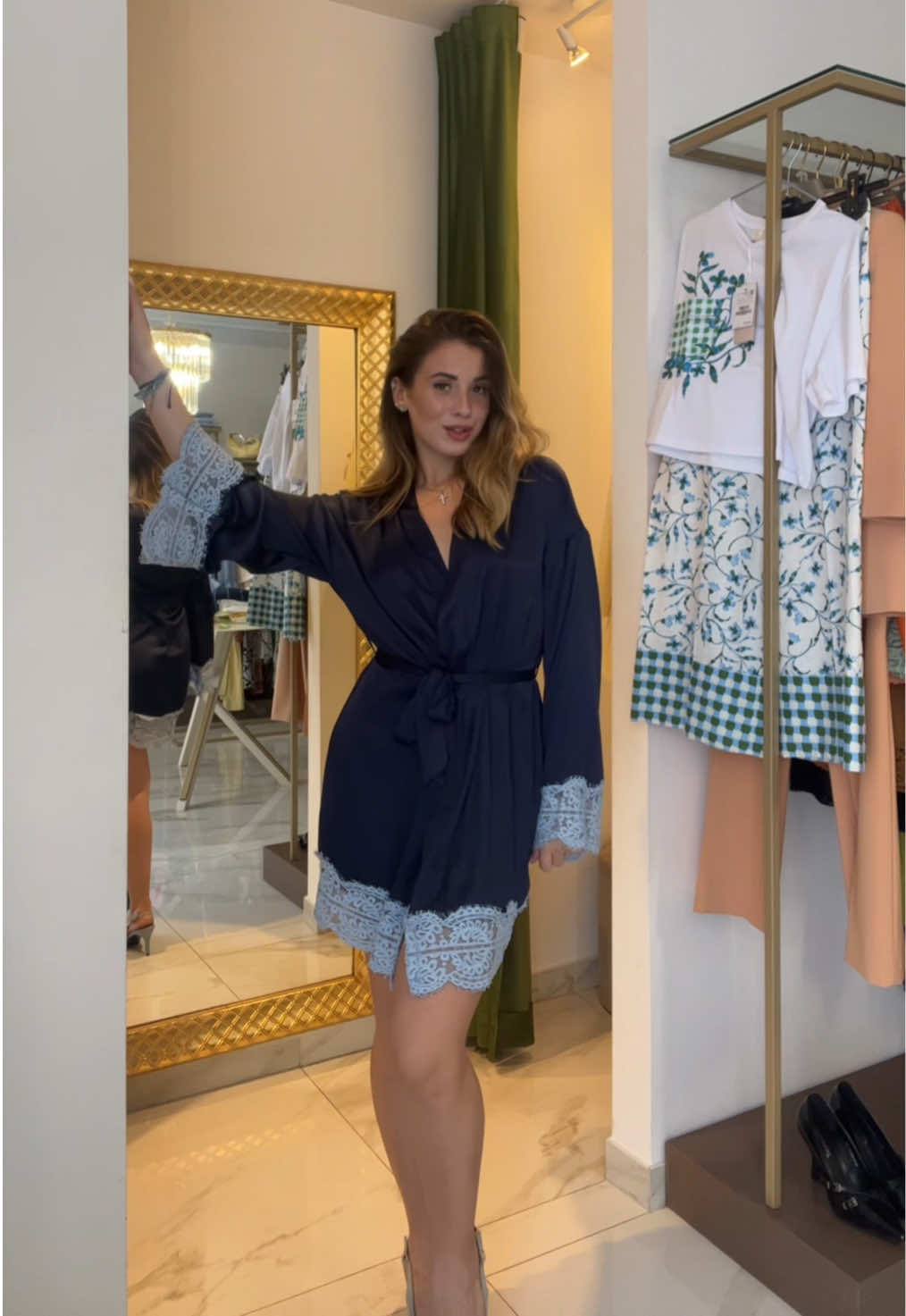 @CORUS BOUTIQUE