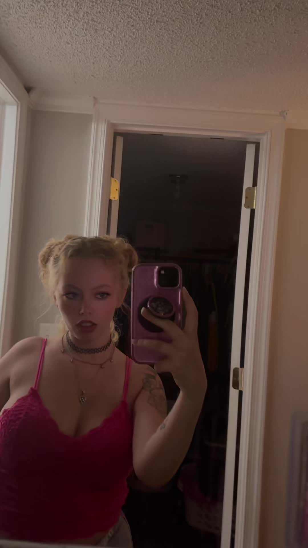@Goth Angel Sinner ๐ฃ