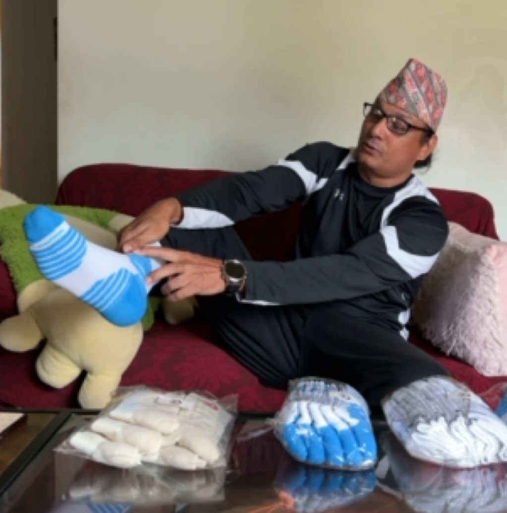 @पारदर्शी खरेल