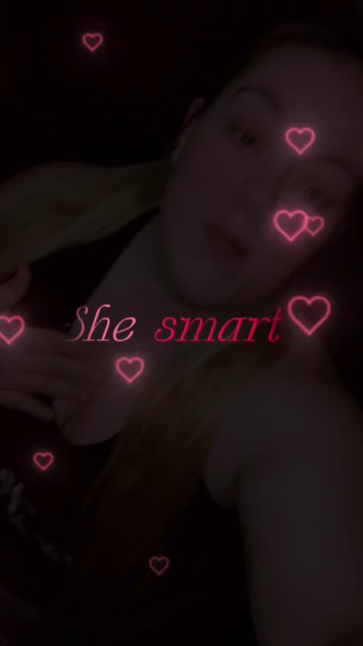 @CurvyQueenbaby