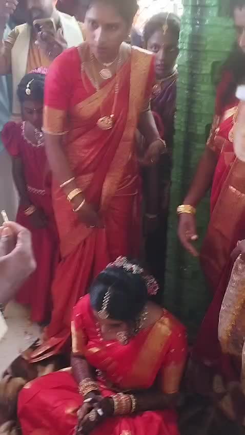 @Niviththi