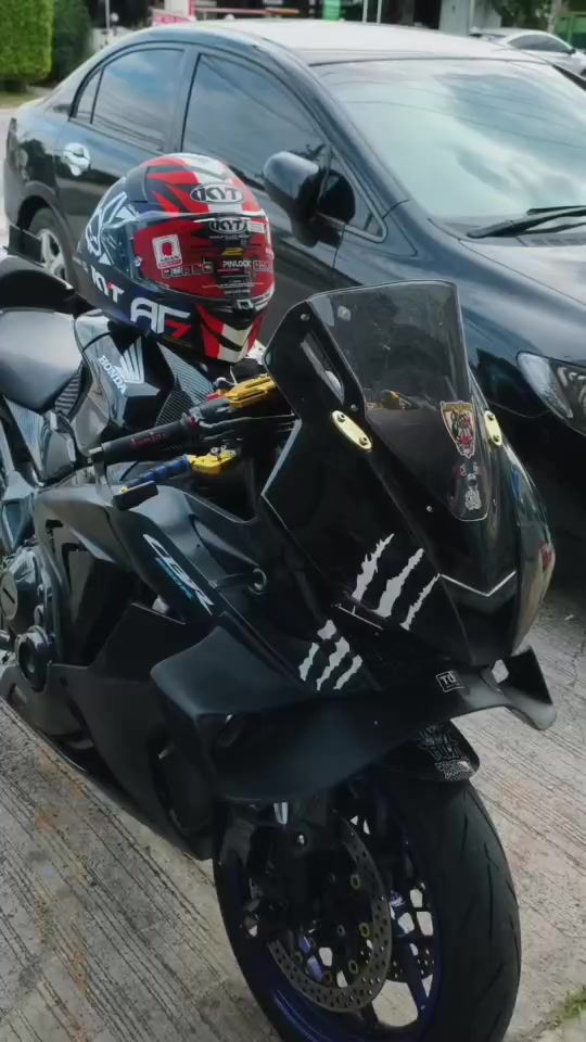 @FASTTRACK SUPERBIKE STORE
