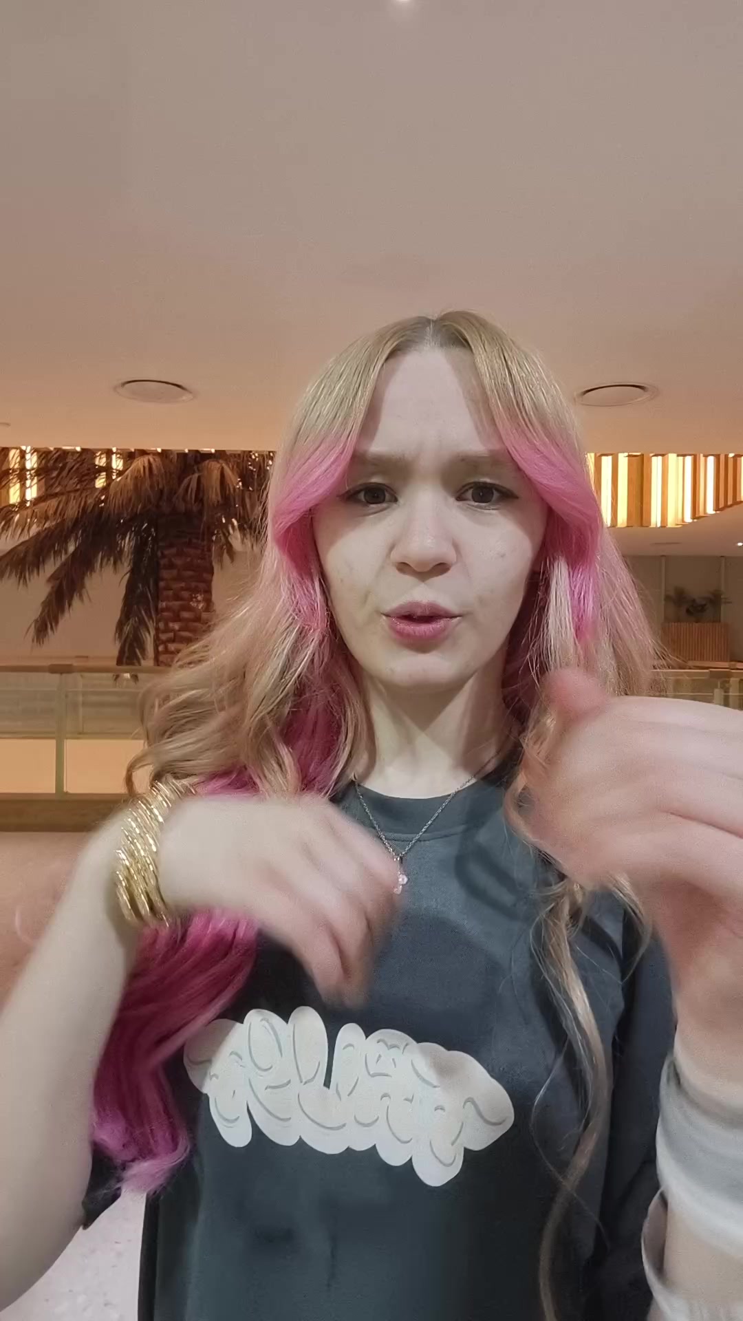 @pinkblondie30
