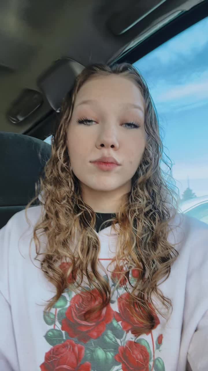 @Jasmyn R