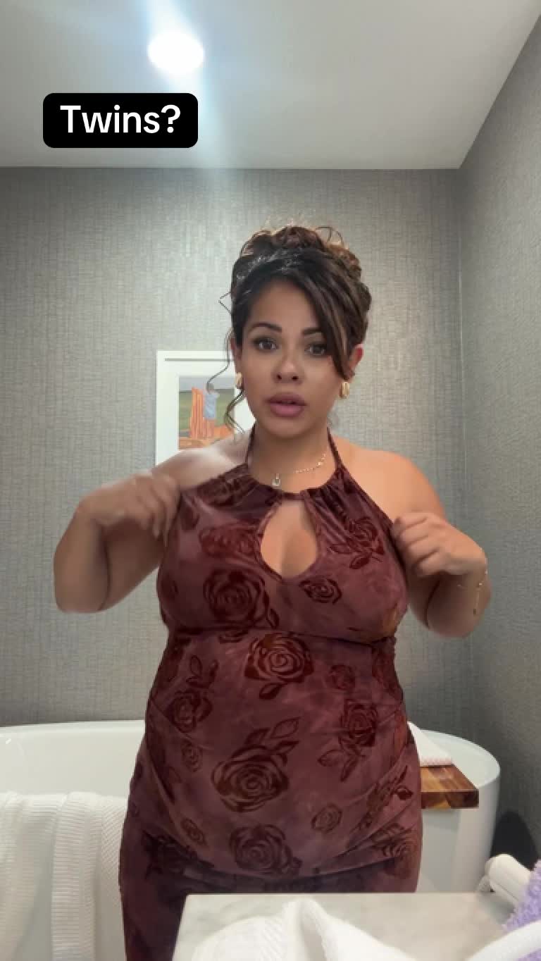 @ADRIANAMENDEZTV