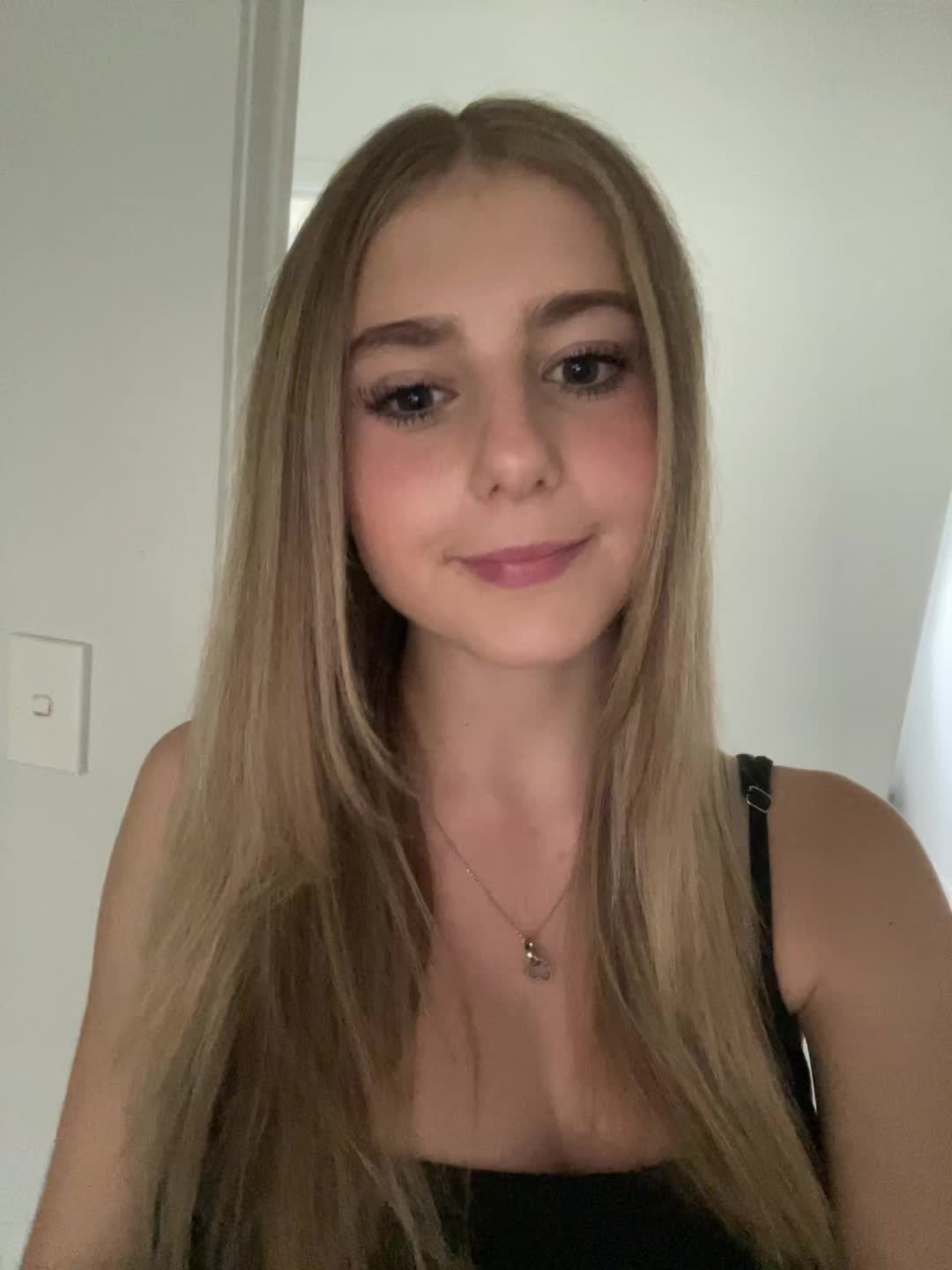 @⋆✩ 🎀 𝒦 🎀 ✩⋆