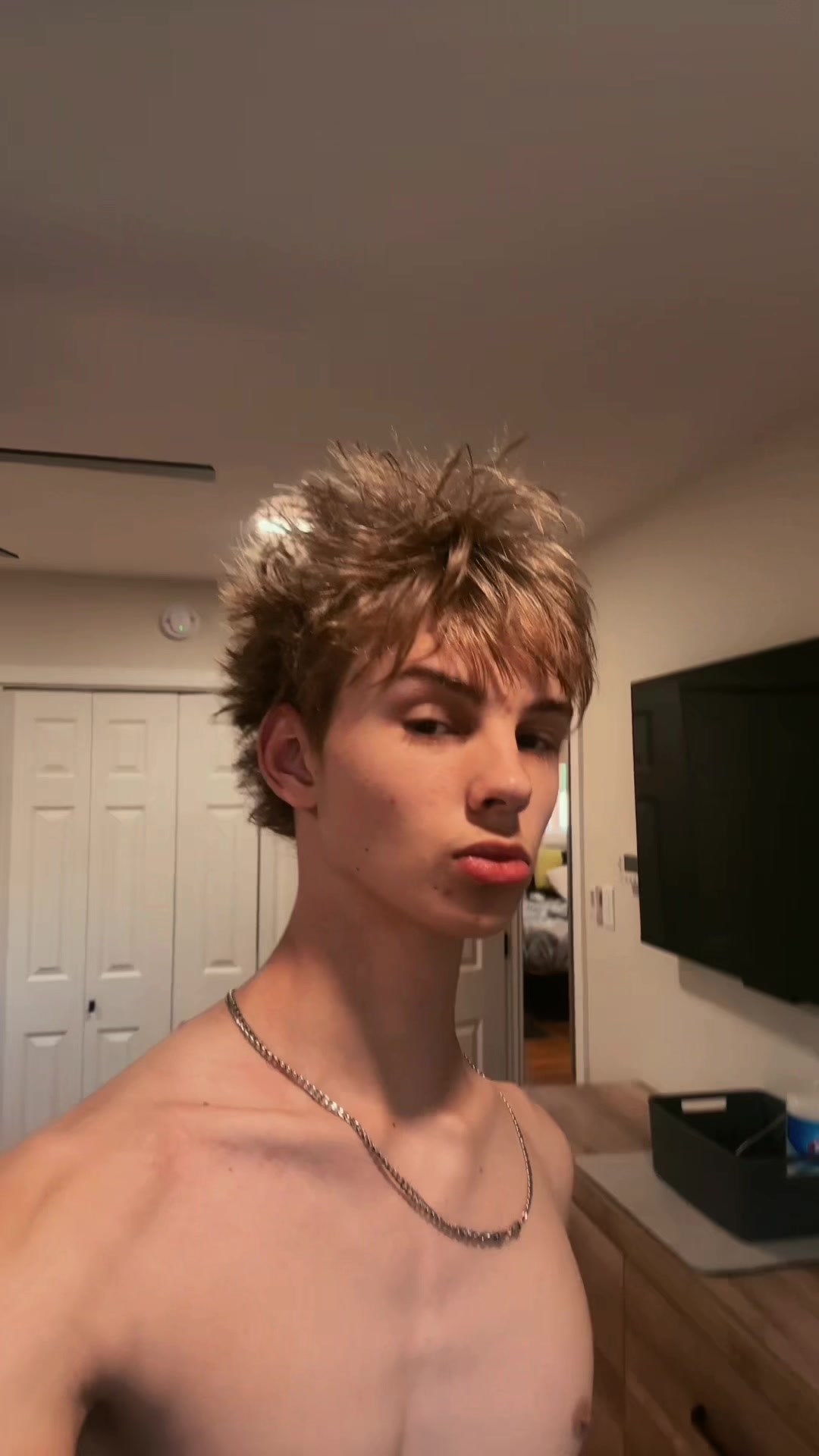 @..