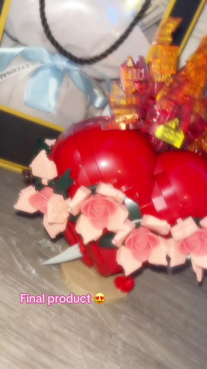 @๐ธ๐๐พ๐๐๐ท๏ธ
